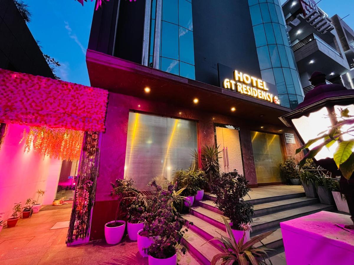 Hotel At Residency Kaushambi Couple Friendly Ghaziabad Exterior photo
