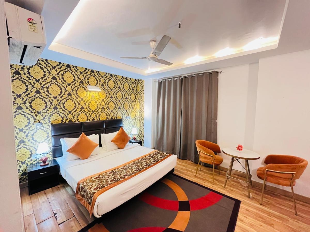 Hotel At Residency Kaushambi Couple Friendly Ghaziabad Exterior photo